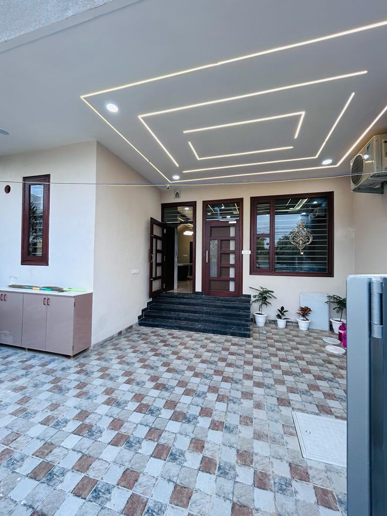 WhatsApp Image 2024-02-06 at 11.00.46 AM