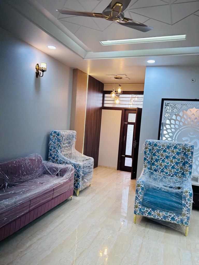 WhatsApp Image 2024-02-06 at 11.00.48 AM